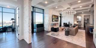 Pearl Rosemont Gallery 63