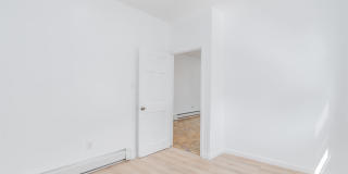 147 AVENUE E Gallery 7