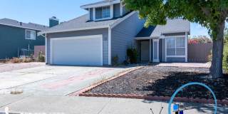 Gorgeous renovated East Vallejo 4 bedroom home Gorgeous renovated East Vallejo 4 bedroom home Gallery 1