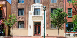Washington Square West Condo Gallery 21