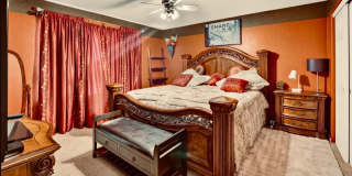 Charming 3BR House in Aurora Charming 3BR House in Aurora Gallery 18