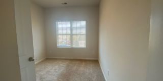 Room for Rent in 3 Bedroom Townhome at 1103 Johns Walk Way Gallery 23