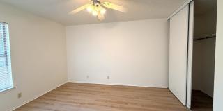 9202 ROQUEFORT Gallery 12