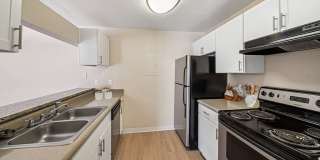 Rock Peak on Sunset Apartments Gallery 16