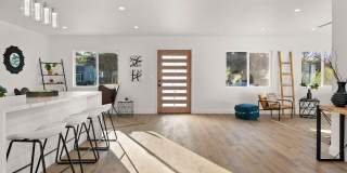 5928 Tobias Ave Gallery 1