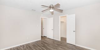 Townhouse West Gallery 42