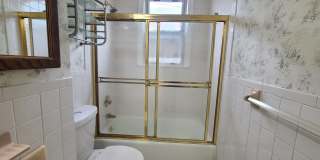 86 TONNELLE AVE Gallery 19