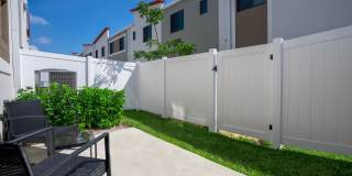 ID Oakland Park Gallery 5