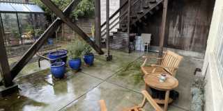 2421 Polk Street Gallery 17