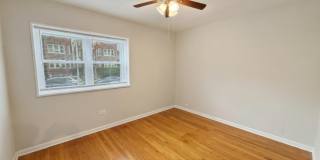 6535 N Mozart Gallery 7