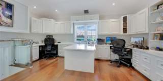 520 N Parkway Gallery 29