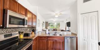 Beautifully furnished 2BR/2BA first-floor condo Gallery 1