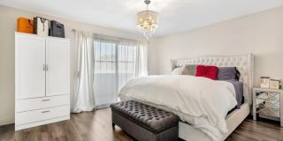 Exclusive Corona Del Mar Condo Gallery 13