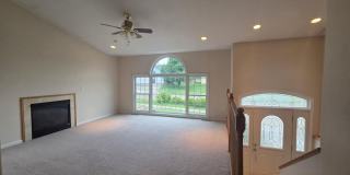 Gorgeous Corner lot Home for Rent! Gallery 5