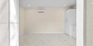 2413 N Greenway Dr Gallery 37