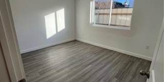 625 PAPWORTH Avenue Gallery 8