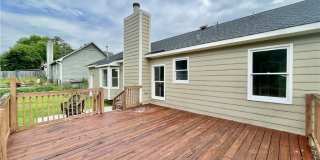 6732 Vaughn Road Gallery 21