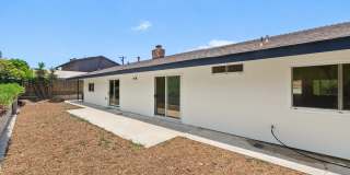 2345 Worden Street Gallery 28