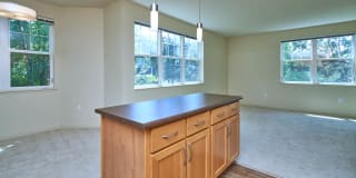 The Reserve at Town Center Gallery 109