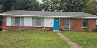 204 W Park Avenue Gallery 1