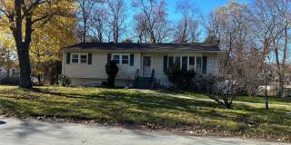 8 Greene Road Gallery 1