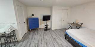 4201 SW 32nd Dr 4201 SW 32nd Dr Gallery 3