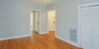 4808 North Paulina Apt. Gallery 29