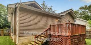 522 Perry Avenue Gallery 33