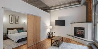 521 S 7th Street Gallery 7