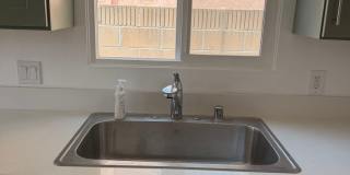 S. LAWNDALE NEWLY REMODELED 1 BDRM HOUSE FOR LEASE! Gallery 5