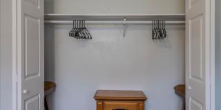 ANNUAL RENTAL - 3 Bed, 2 Bath Fully Furnished Home Gallery 22