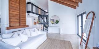 330 SW 133rd Pl Gallery 3
