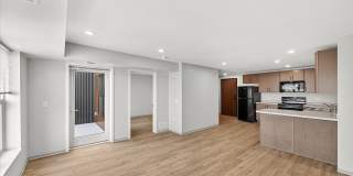 Snelling Yards Apartments - Affordable Housing Gallery 4