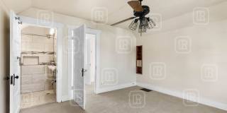 1414 North Adams Street Gallery 18