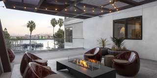 Vivo on Harbor Gallery 17