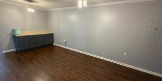 2169 Denton Rd STE #3 Gallery 1