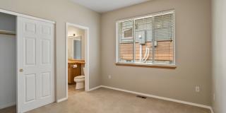 Beautiful Eagle Crest Home with Stunning Views and High-End Features! Beautiful Eagle Crest Home with Stunning Views and High-End Features! Gallery 21