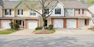 Beautiful 2 Bedroom, 2.5 Bath Townhome in St. Andrews at Stoney Creek – Golf Course Community, Whitsett Gallery 1
