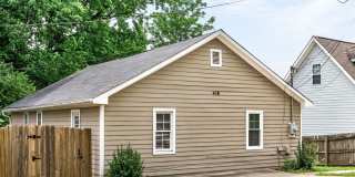 Walk to Downtown Wake Forest!! Gallery 25