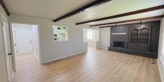 Updated 3-Bedroom, 2-Bathroom Duplex with a Spacious Fenced Backyard! Gallery 1