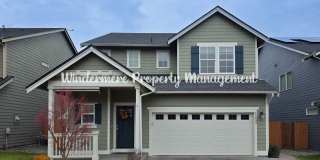 Gorgeous, Spacious 4 bed Home, CK Schools, LARGE fully fenced yard - A/C, close to trails and more! Gallery 1