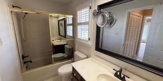 Beautiful 3 Bedroom 2.5 Bath Home in New Wood Valley Gallery 48