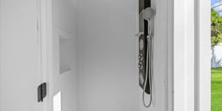 1608 East Street Gallery 8