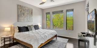 16600 N. Thompson Peak Parkway Gallery 8