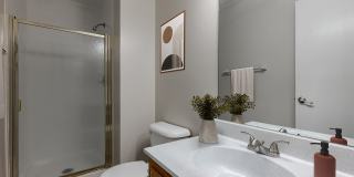 Avery Point Apartments Gallery 6