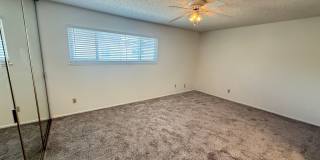 Beautiful 3-Bedroom Condo in Chatsworth! Gallery 18