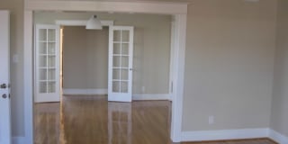 3606 A  Bates Street Gallery 1