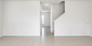 2156 RIDER RAIN Lane Gallery 10