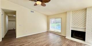 *MOVE IN SPECIAL* Beautiful 3-Bedroom/ 2 Bath REMODELED Home! Gallery 16