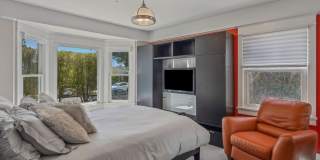 1749 Hill St Gallery 5